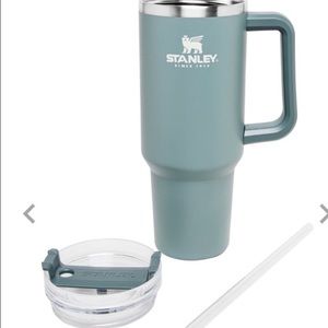 Stanley Quencher Tumbler - 40 oz SHALE